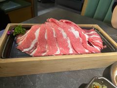 -湊湊火锅·茶憩(杭州湖滨银泰in77店)