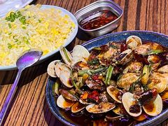 -蚝堡海鲜·威海菜·海肠捞饭·烧烤·亚洲吃蚝公司(幸福门店)