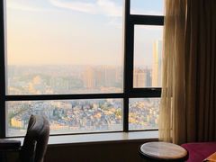 -中山利和希尔顿酒店