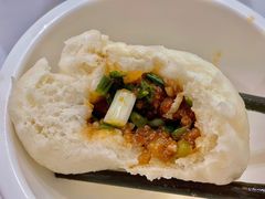 牛肉鲜肉包-李与白包子铺(桐梓林店)