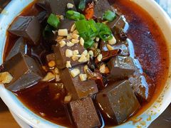 -炉小二铜锅牛蛙•川湘菜(三里屯店)