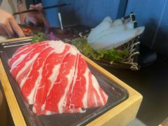 -湊湊火锅·茶憩(杭州湖滨银泰in77店)