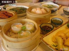 蟹子芥末饺—22元-申粤轩酒楼·三十年粤菜经典(丁香花园店)