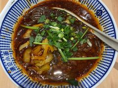 -遇见小面(东方宝泰店)