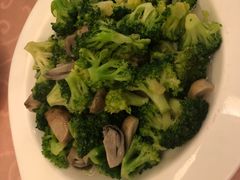 草菇西兰花-烤肉宛饭庄(北新桥店)