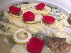-江渔儿酸菜鱼(映月湖环宇城店)