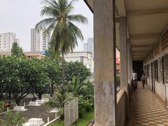 -吐斯廉屠杀博物馆