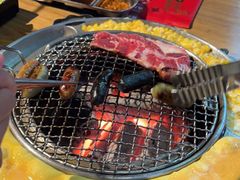 -青瓦炭韩潮烤肉(花园道店)
