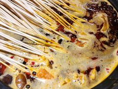 小郡肝串串-钢管厂歆瑞源油卤串串香(春熙路太古里店)