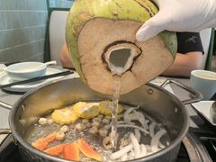 -椰小鸡·琼州糟粕醋·火锅(美兰缤纷城店)