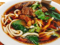 -清真吴记门钉肉饼·喜多利
