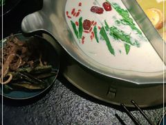 -湊湊火锅·茶憩(打浦桥日月光店)