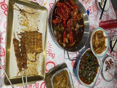 -老班长·小龙虾·鲜货烧烤大排档(金街美地店)