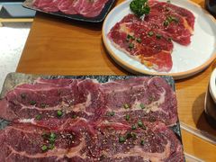-拾勝牛·江景安格斯烧肉放题(江湾阳光天地店)