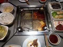 -海底捞火锅(海宁路店)