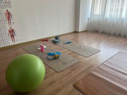 -馨媛瑜伽普拉提