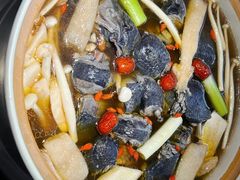 -土连锅·现熬养生汤锅(梁家巷店)