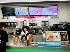 -沪上阿姨·臻选茶饮(上海环球港店)