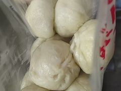 鲜肉包子-梁憨包(南岸回龙湾店)