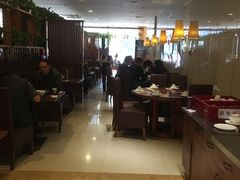 大堂-川流不息·地道川菜·小龙虾(新松江路店)