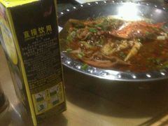 -悦牧·酸汤牛肉火锅(沃尔玛店)