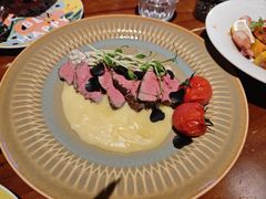 -JINNS锦时 steak&pizza(浸信会礼拜堂旧址店)