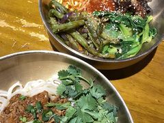 -聚合鑫东北熏酱熟食麻辣面(长阳店)
