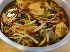 -丽丽三鲜螺蛳粉(田林路店)