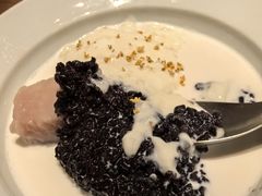 -RUXU入续糖水铺与包(卓悦中心店)