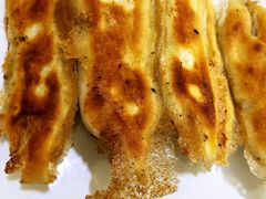 肉三鲜锅贴-春水锅贴·传统鲁菜(大明湖店)