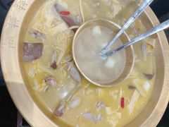 -蛙蛙叫干锅年代(常熟二店)