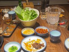 -明洞阿姨·韩式酱蟹烤肉·创意料理(三元桥店)