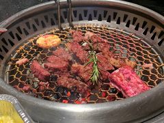 -木槿花韩式炭烤·熟成肉工坊(孙文东路店)