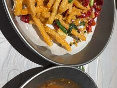 -巴厘龙虾·榜首油焖大虾(音乐学院·沿江酒馆店)