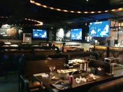 -麦凯伦烧烤·精酿超级工厂店(金桥总店)