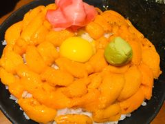 三文鱼火山丼-魔丼屋(日月光店)