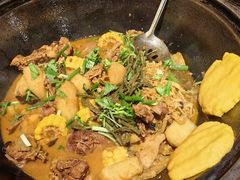 铁锅炖大鹅大份-粗粮人家·东北菜(洋桥店)