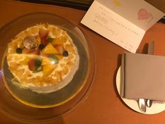 -广州花都皇冠假日酒店