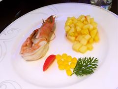 -厚街国际大酒店·360度旋转餐厅