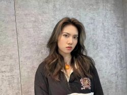 -ON STAR SALON