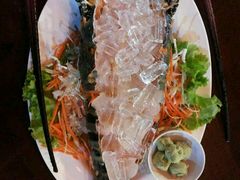 -Dang restaurant (patong phuket)