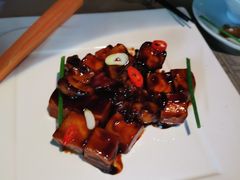 -穹六人间 people 6(岳阳路店)