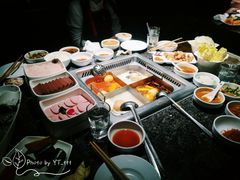 四宫格火锅-海底捞火锅(崇文门新世界百货店)