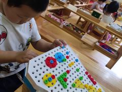 -瑞恩宝感统训练·语言提升·蒙氏托育中心