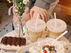 -Cafe on warm(丹霞店)