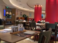 -咖啡苑自助餐厅·中国大饭店