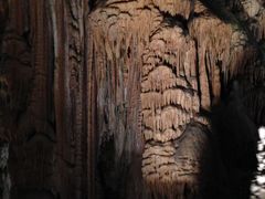 -波斯托伊纳溶洞