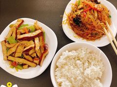 米饭-华中科技大学百景园(三楼酒店)