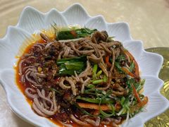 -洪霞餐馆
