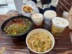 -一品飘香米线(一中总店)